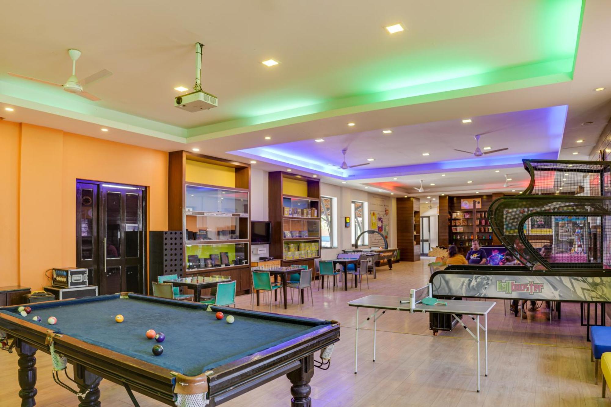 Club Mahindra Tungi, Lonavala Hotel Ngoại thất bức ảnh