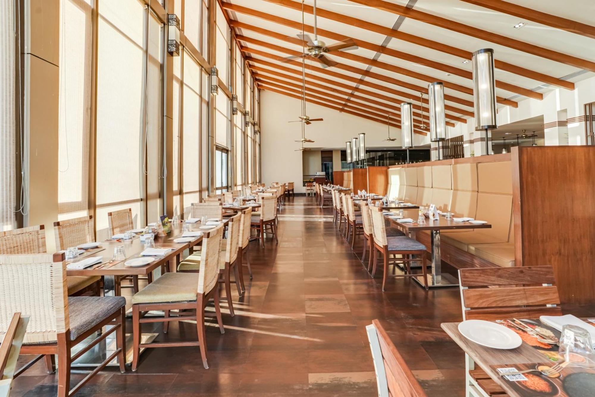 Club Mahindra Tungi, Lonavala Hotel Ngoại thất bức ảnh